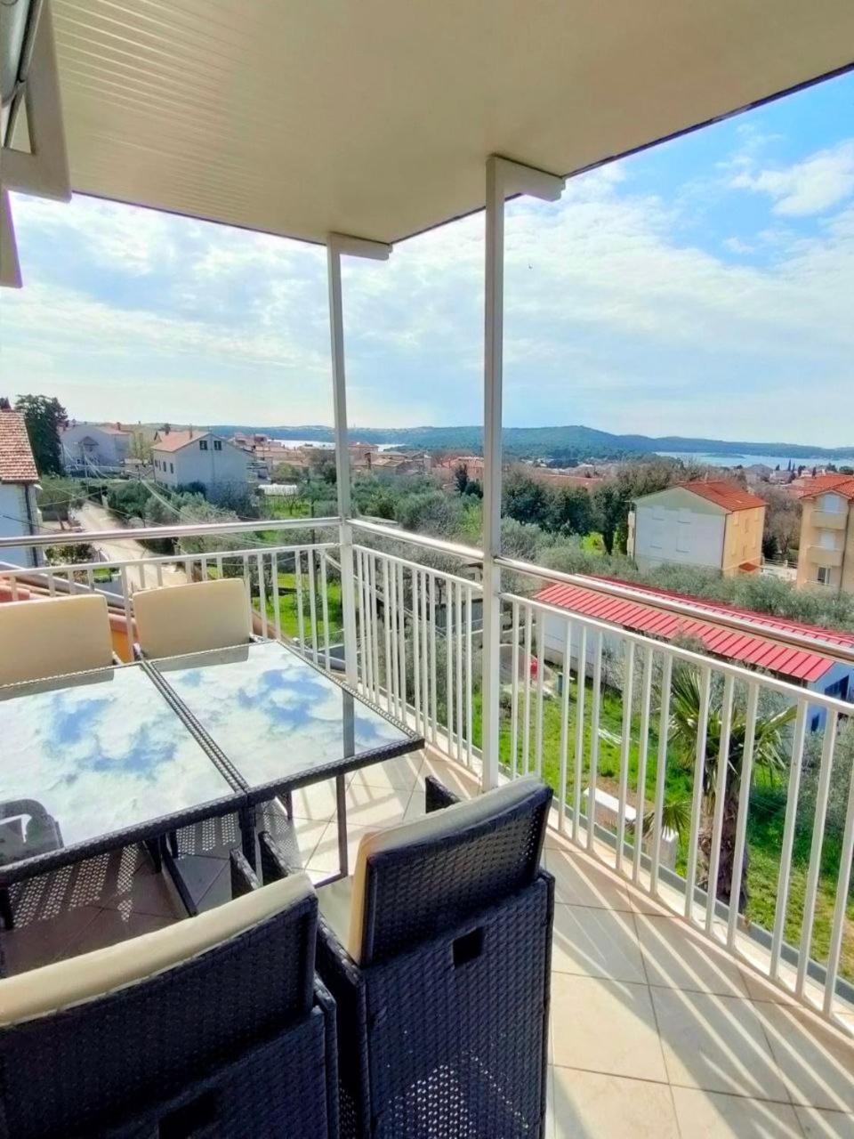Skajla Apartments Медулин Экстерьер фото
